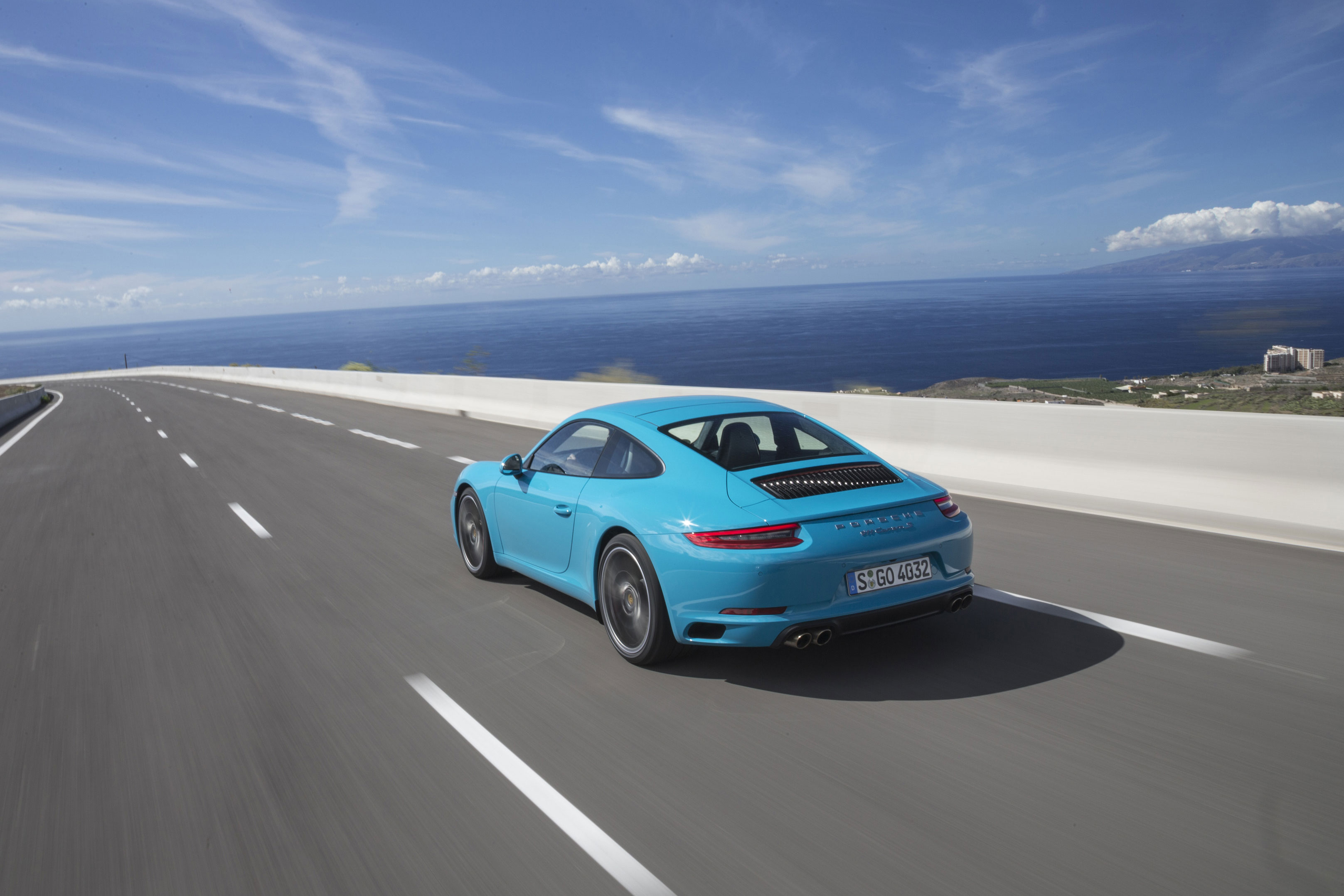 Gt4 Miami Blue